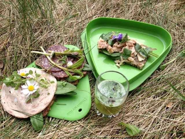 Billede af madpakke pyntet med blomster