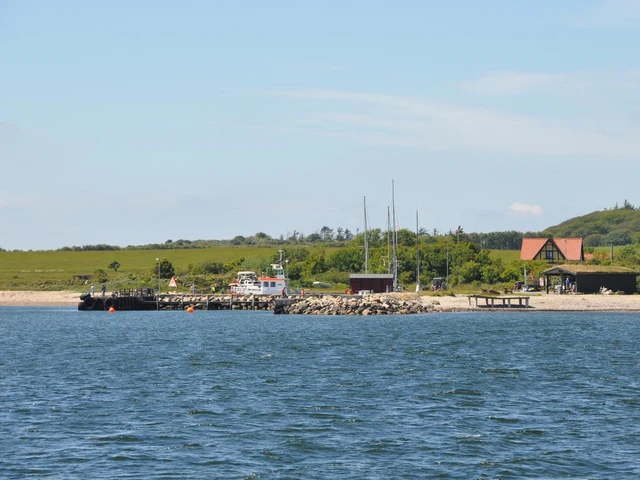 Billede af Havnen på Livø