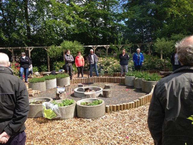 Billede af beplantningskummer i Naturrummet