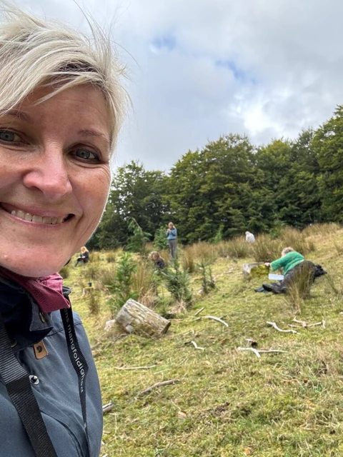 Karin interviewer en plante